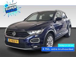 Blauw Gebruikt 2019 VW T-Roc Sport SUV | € 20.945 (Eerlijke prijs)