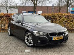 Zwart Gebruikt 2017 BMW 318 M Sport Stationwagen | € 15.995 (Eerlijke prijs)