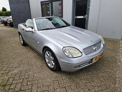 Grijs Gebruikt 1998 Mercedes SLK230 Cabriolet | € 3.950 (Eerlijke prijs)