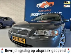 Grijs, metallic lak Gebruikt 2007 Volvo V70 Stationwagen | € 7.950 (Duur)