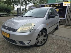 Grijs Gebruikt 2005 Ford Fiesta Futura Hatchback | € 1.499 (Eerlijke prijs)