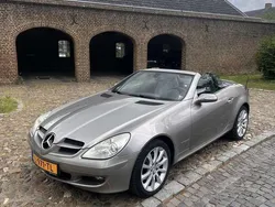 Grijs Gebruikt 2004 Mercedes SLK200 Cabriolet | € 8.950 (Eerlijke prijs)