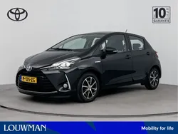 Zwart Gebruikt 2018 Toyota Yaris Hatchback | € 14.950 (Eerlijke prijs)