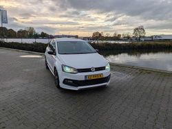 Wit Gebruikt 2012 VW Polo Comfortline Hatchback | € 6.249 (Eerlijke prijs)