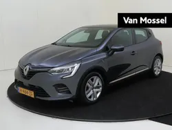 Grijs Gebruikt 2020 Renault Clio V Zen Hatchback | € 14.935 (Eerlijke prijs)