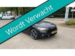 Zwart Gebruikt 2015 BMW 116 Sport Line Hatchback | € 8.995 (Eerlijke prijs)