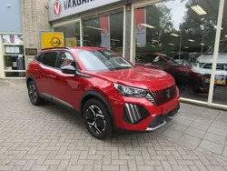 Rood, metallic lak Gebruikt 2024 Peugeot 2008 Allure SUV | € 24.900 (Goede deal)
