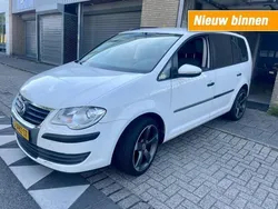 Wit Gebruikt 2010 VW Touran Trendline MPV | € 3.595 (Iets duurder)