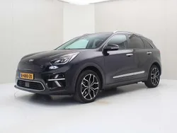 Zwart Gebruikt 2020 Kia e-Niro 2 SUV | € 18.400 (Eerlijke prijs)
