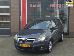 Grijs Gebruikt 2007 Opel Zafira MPV | € 1.950 (Eerlijke prijs)