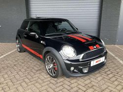 Zwart Gebruikt 2014 Mini Cooper SD Hatchback | € 6.900