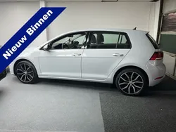 Grijs Gebruikt 2018 VW Golf VII Comfortline Hatchback | € 15.949 (Eerlijke prijs)