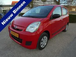 Rood Gebruikt 2011 Daihatsu Cuore Hatchback | € 3.450 (Iets duurder)