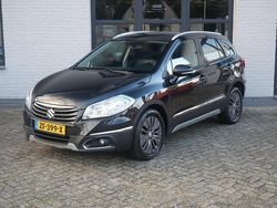 Zwart Gebruikt 2014 Suzuki SX4 SUV | € 12.950 (Eerlijke prijs)