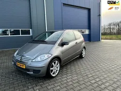 Grijs Gebruikt 2006 Mercedes A150 Classic MPV | € 2.450 (Goede deal)
