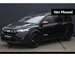 Zwart Gebruikt 2025 Dacia Jogger Extreme MPV | € 29.940