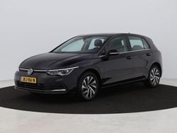 Zwart Gebruikt 2021 VW Golf VIII Style Hatchback | € 19.900 (Super prijs)