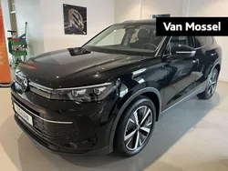 Zwart Nieuw 2025 VW Tiguan Edition SUV | € 60.075 (Duur)