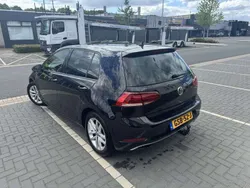 Zwart Gebruikt 2017 VW Golf VII Highline Stationwagen | € 12.500 (Eerlijke prijs)
