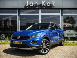 Blauw Gebruikt 2020 VW T-Roc Business SUV | € 26.395 (Goede deal)