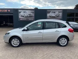 Grijs Gebruikt 2011 Renault Clio GrandTour Collection Stationwagen | € 5.495 (Duur)