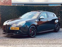 Zwart Gebruikt 2011 Alfa Romeo Giulietta Distinctive Hatchback | € 7.995 (Duur)