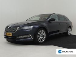 Blauw Gebruikt 2022 Skoda Superb Business Line Stationwagen | € 28.895 (Goede deal)