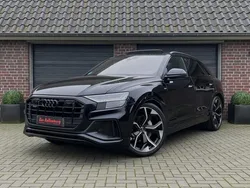 Zwart, metallic lak Gebruikt 2019 Audi Q8 S-Line SUV | € 69.950 (Eerlijke prijs)