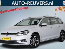 Wit Gebruikt 2017 VW Golf VII Sound Stationwagen | € 14.900 (Eerlijke prijs)