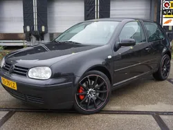 Zwart Gebruikt 2002 VW Golf IV Highline Hatchback | € 2.795 (Eerlijke prijs)