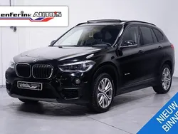 Zwart Gebruikt 2017 BMW X1 Executive SUV | € 16.966 (Goede deal)