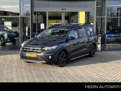 Grijs Gebruikt 2022 Dacia Jogger Extreme MPV | € 21.450 (Iets duurder)