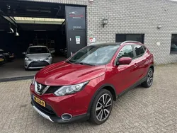 Rood Gebruikt 2017 Nissan Qashqai 360º SUV | € 13.950 (Goede deal)