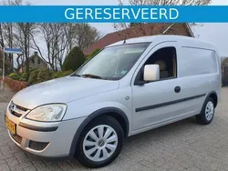 Grijs Gebruikt 2005 Opel Combo MPV | € 4.495 (Iets duurder)