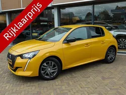 Geel Gebruikt 2022 Peugeot 208 Allure Hatchback | € 14.700 (Goede deal)