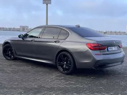 Gebruikt 2016 BMW 750L Sedan | € 24.900 (Eerlijke prijs)