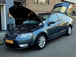 Grijs Gebruikt 2015 Skoda Octavia Sedan | € 7.800 (Goede deal)