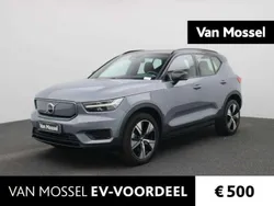 Grijs Gebruikt 2022 Volvo XC40 Plus SUV | € 31.900