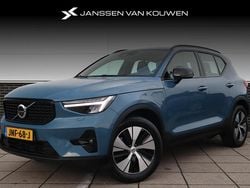 Blauw Gebruikt 2022 Volvo XC40 Plus SUV | € 33.495 (Eerlijke prijs)