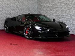 Zwart Gebruikt 2022 Ferrari SF90 Coupé | € 429.500
