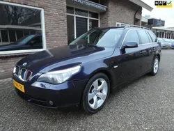 Blauw, metallic lak Gebruikt 2005 BMW 525 Executive Stationwagen | € 3.900 (Eerlijke prijs)