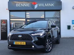 Zwart Gebruikt 2024 Toyota Corolla Hybrid Style MPV | € 35.995 (Duur)