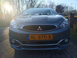 Gebruikt 2017 Mitsubishi Space Star Plus Sedan | € 6.300 (Eerlijke prijs)