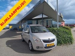 Zilver Gebruikt 2009 Opel Agila Enjoy Hatchback | € 7.950 (Iets duurder)