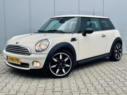 Wit Gebruikt 2010 Mini ONE Salt Hatchback | € 5.749 (Iets duurder)