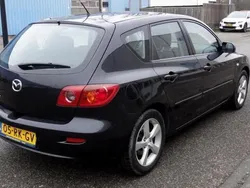 Zwart Gebruikt 2005 Mazda 3 Inclusive Hatchback | € 2.750 (Iets duurder)