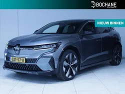 Grijs Gebruikt 2024 Renault Mégane Komfort Hatchback | € 30.900 (Iets duurder)