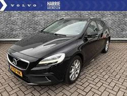 Gebruikt 2016 Volvo V40 CC Summum Stationwagen | € 19.899 (Eerlijke prijs)