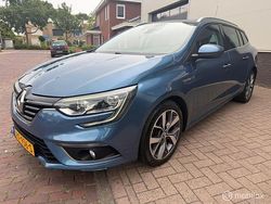 Blauw Gebruikt 2017 Renault Mégane GrandTour Bose Edition Stationwagen | € 10.450 (Goede deal)