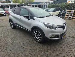 Grijs Gebruikt 2015 Renault Captur Dynamique SUV | € 8.450 (Eerlijke prijs)